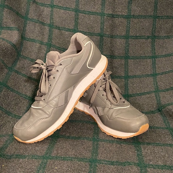 Reebok Sneakers Size 9.5 - Picture 1 of 6